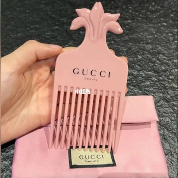 Gucci | Hair | Gucci Beaute Flora Comb | Poshmark display picture 1